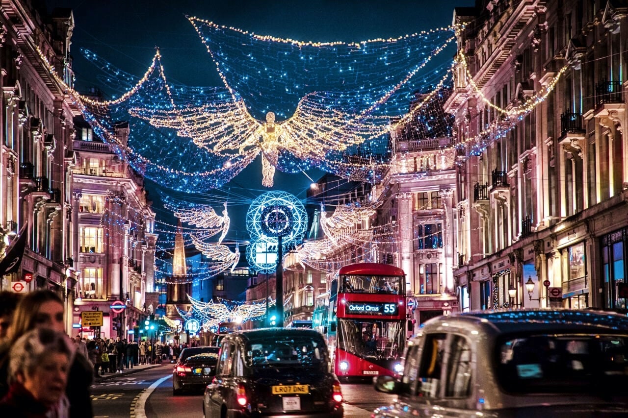 How To Capture Brilliant Christmas Light Photography  Learn BeFunky