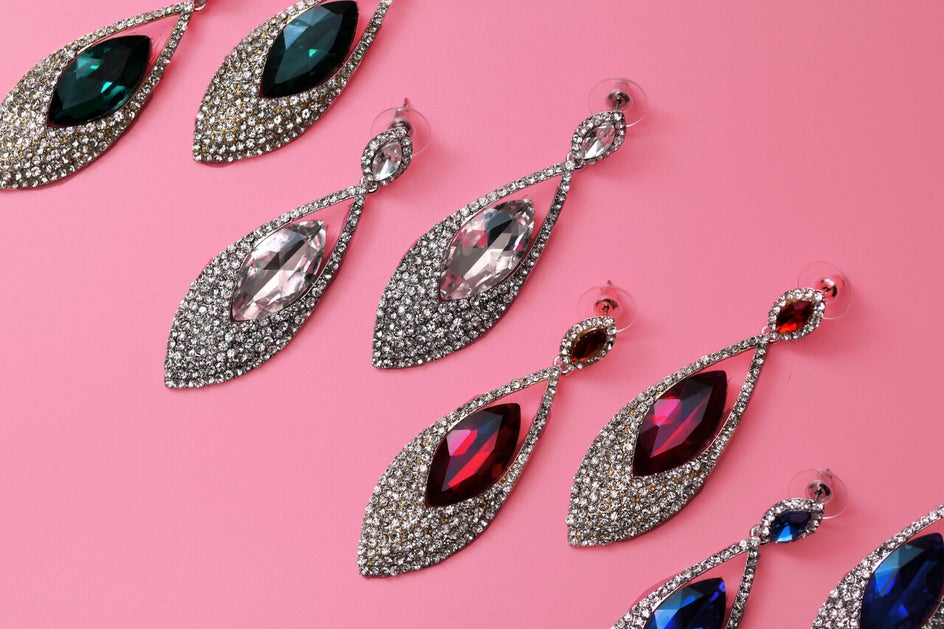 how to make jewelry look blingy