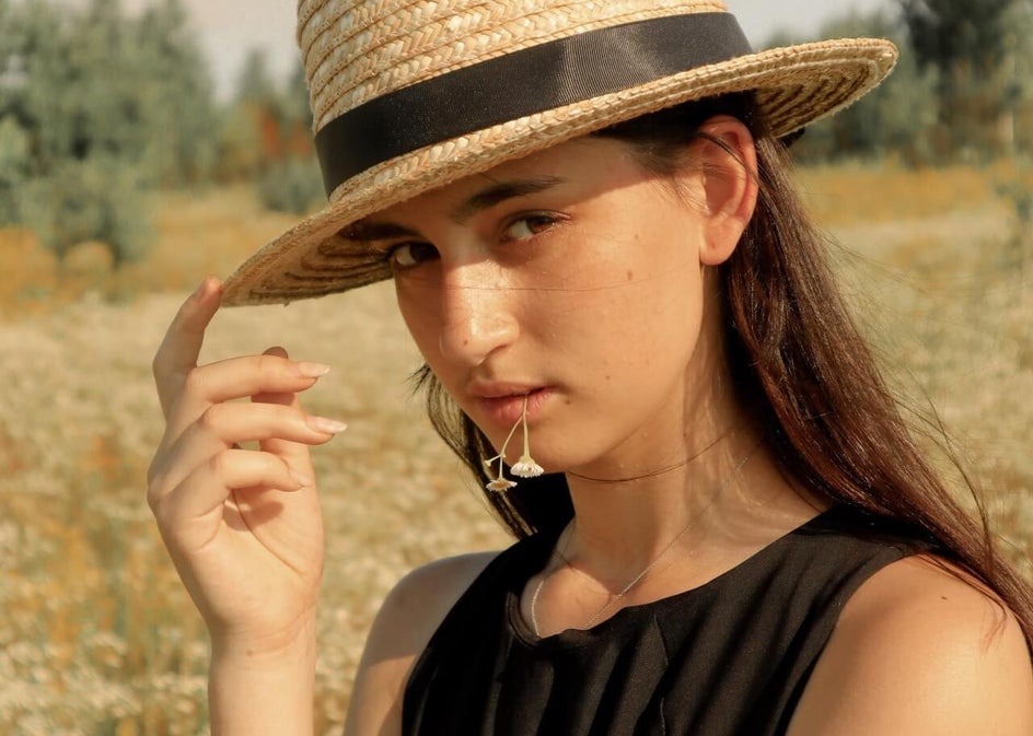 How To Add Vintage Effects To Portrait Photography Learn Befunky Numerical values in the video may differ from yours. how to add vintage effects to portrait