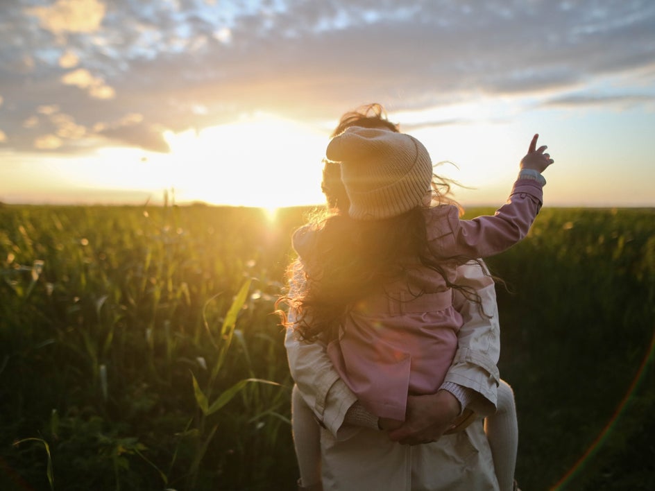 golden hour winter photo tips